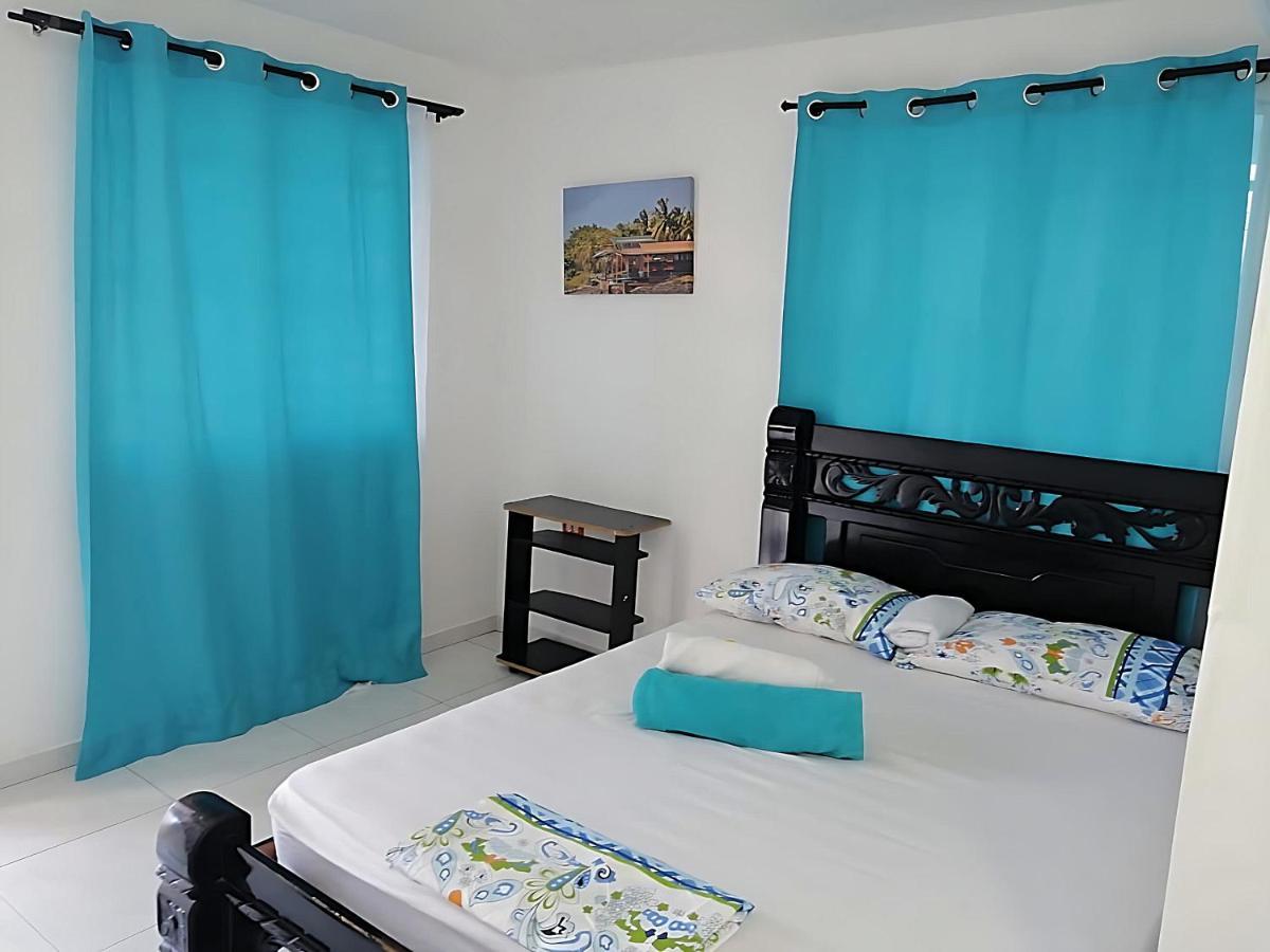 Islander Blue House Hotel ซานอันเดรส ภายนอก รูปภาพ
